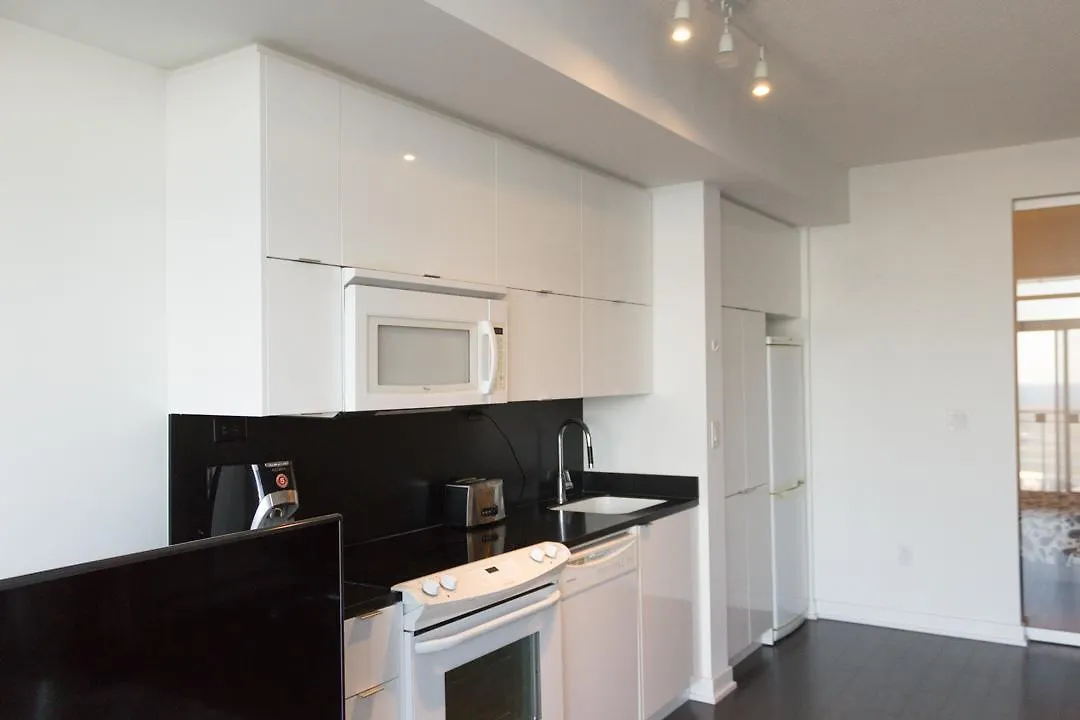 Downtown Toronto Luxury Condo Canada