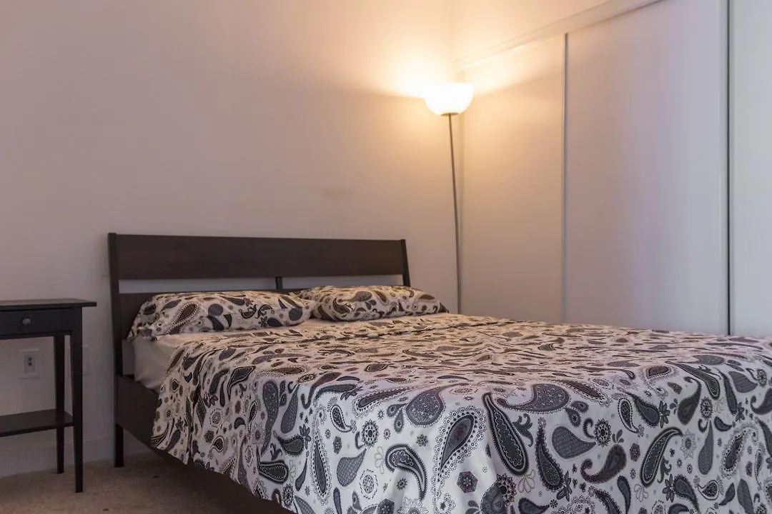 Downtown Toronto Luxury Condo 0*,  Canada